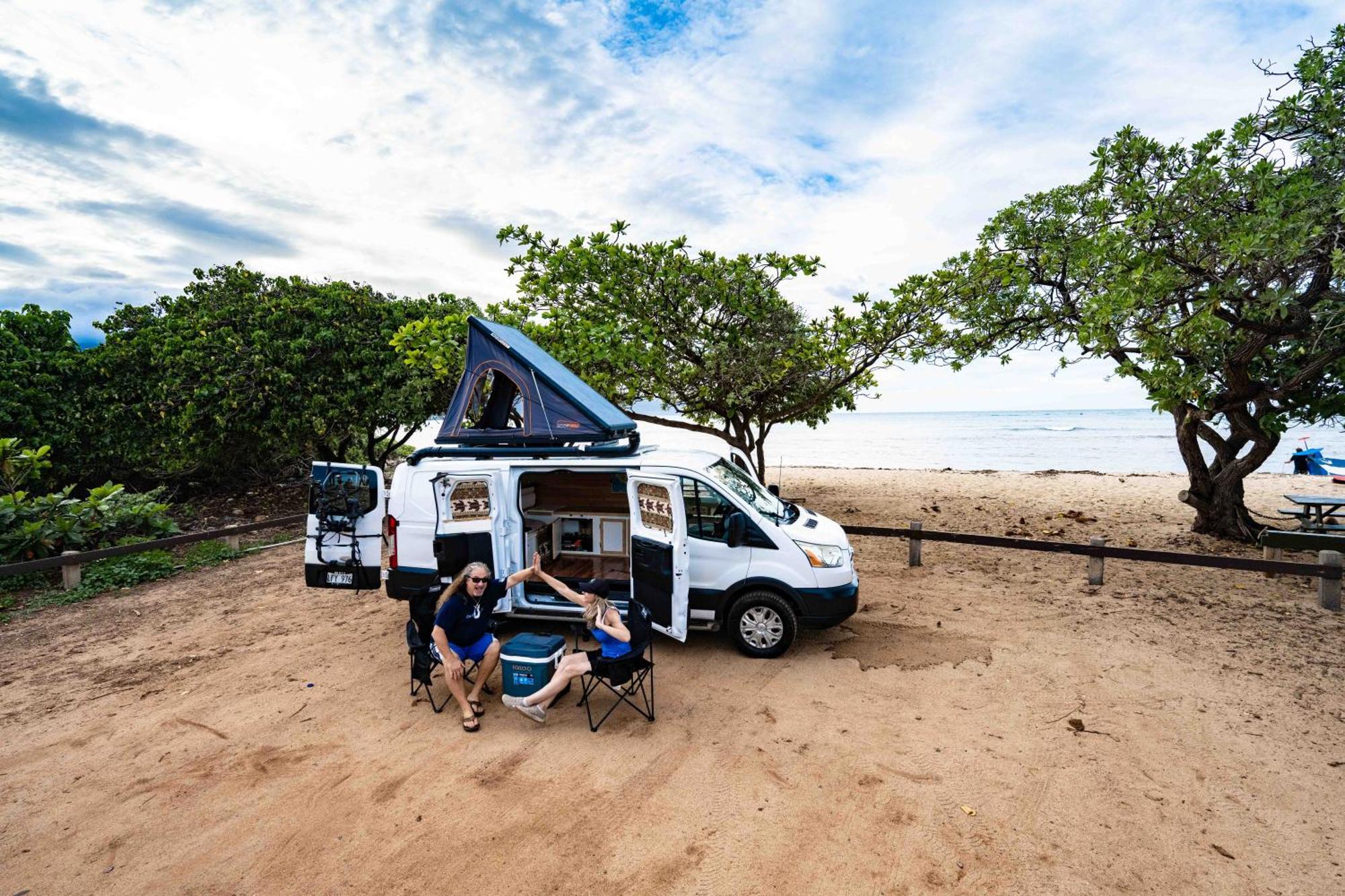 Campcar Maui Jeeps Suvs Hybrid Camper Van Rentals With Equipment And Travel Advice Kahului Buitenkant foto